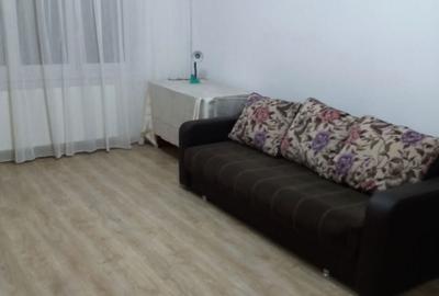 Apartament cu 2 camere decomandat în Plopilor
