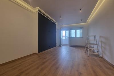 Apartament cu 2 camere semidecomandat, mobilat în Moșilor