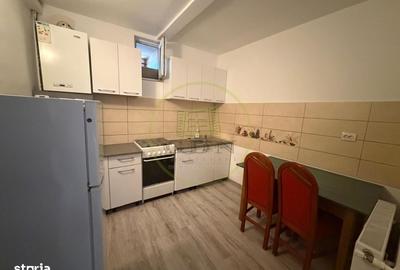 Apartament cu 2 camere semidecomandat în Centrul Istoric