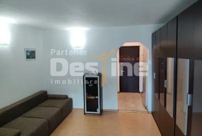 Garsonieră decomandată, mobilată în Drumul Taberei