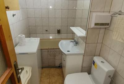 Apartament cu 2 camere decomandat în Sub Arini - 5