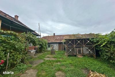Casă cu 3 camere în Central