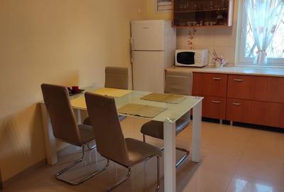 Apartament cu 4 camere decomandat în Bucovina - 1