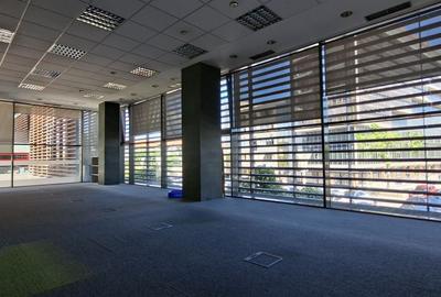 Birou, de 258 mp, în Central - 4