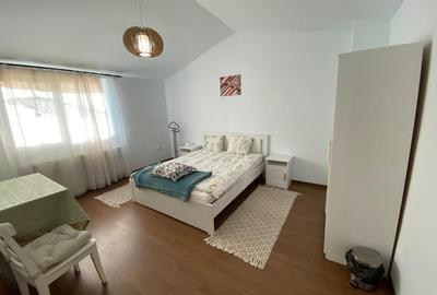 Duplex cu 5 camere cu Canalizare în Luna de Sus - 1