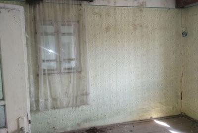 Casă cu 2 camere în Central