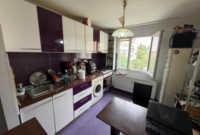 Apartament cu 2 camere semidecomandat în Apărătorii Patriei - 4