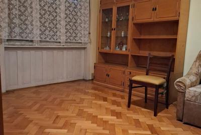 Casă cu 2 camere cu Teren 414 Mp în Central