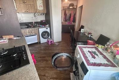 Apartament cu 3 camere decomandat, mobilat în Basarabia