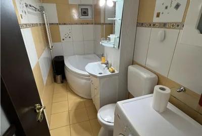 Apartament cu 2 camere decomandat, mobilat în Ultracentral