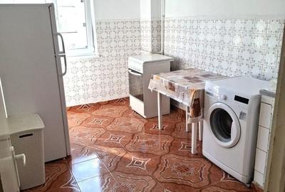 Apartament cu 4 camere decomandat în Unirii Sud