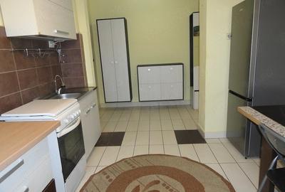 Apartament cu 2 camere semidecomandat în Romanilor