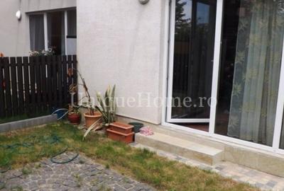 Casă cu 3 camere cu Canalizare în Pipera