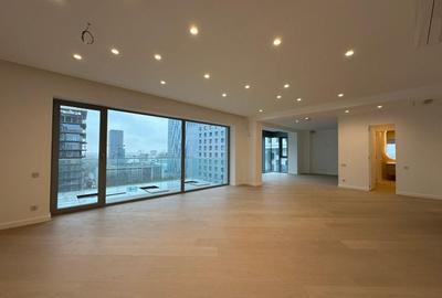 Apartament cu 4 camere decomandat în Floreasca