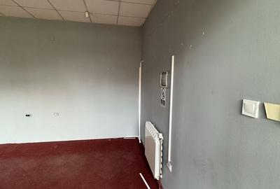 Spațiu comercial, de 47 mp, în Micro 11
