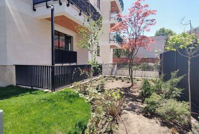Apartament cu 3 camere semidecomandat, mobilat în Brașovul Vechi