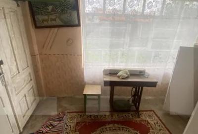 Casă cu 3 camere cu Teren 2100 Mp în Central - 5
