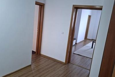 Apartament cu 3 camere în Craiovei - 4