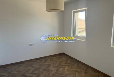 Duplex cu 4 camere cu Canalizare în Est - 4