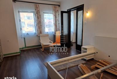 Apartament cu 3 camere în Ștefan cel Mare