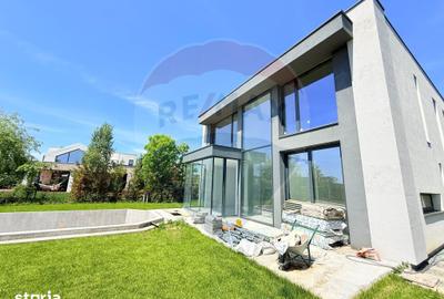 Casă cu 5 camere cu Teren 753 Mp în Balotești