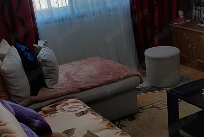 Apartament cu 3 camere decomandat în Central - 2