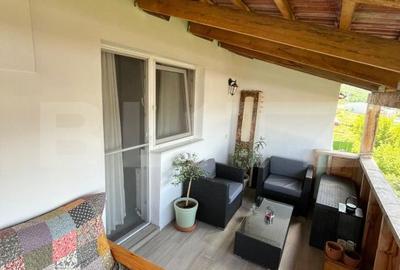 Apartament cu 4 camere în Zăvoi - 11