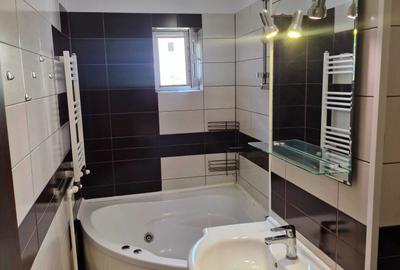 Apartament cu 2 camere decomandat în Nicolina - 7