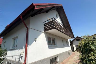 Casă individuală cu 6 camere cu Canalizare în Bartolomeu - 1