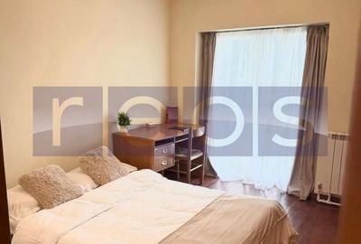 Apartament cu 4 camere în Unirii