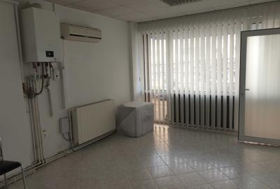 Spațiu comercial, de 70 mp, în Ultracentral - 4