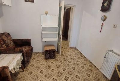 Apartament cu 2 camere decomandat în Far - 8