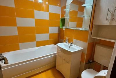 Apartament cu 2 camere semidecomandat în Unirii Sud