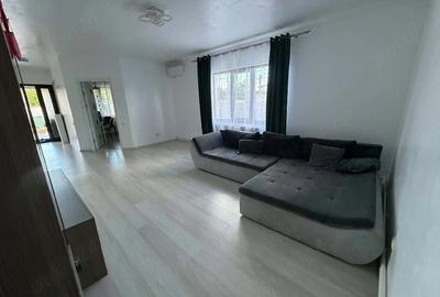 Casă cu Teren 330 Mp în Corbu - 3