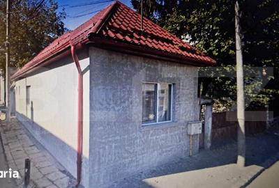 Casă cu 2 camere cu Teren 306 Mp în Gheorghe Doja