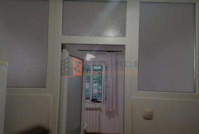 Apartament cu 2 camere decomandat în Dorobanți 2 - 4
