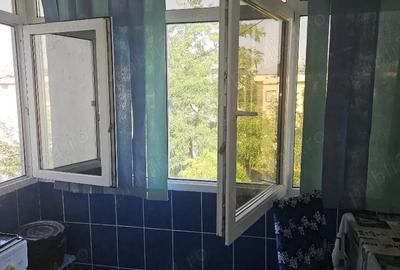 Apartament cu 2 camere decomandat în Buzaului - 1