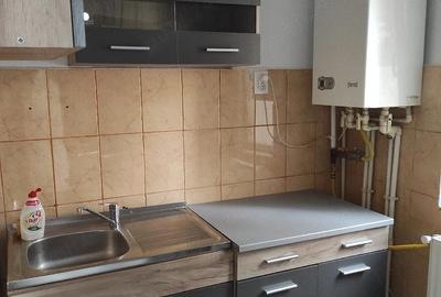 Apartament cu 2 camere decomandat în Gojdu
