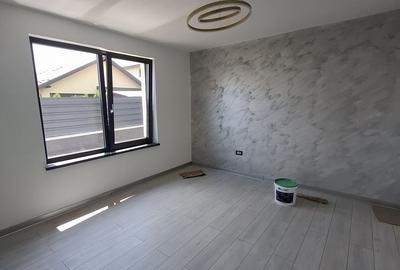 Casă cu 4 camere cu Teren 380 Mp în Hemeiuș