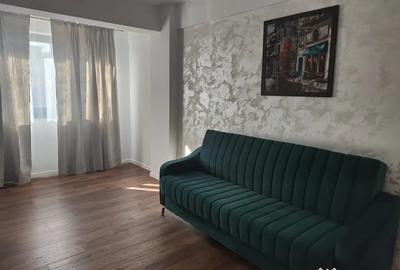 Apartament cu 2 camere decomandat în Galata