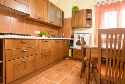 Apartament cu 4 camere decomandat în Trocadero - 5