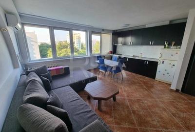 Apartament cu 2 camere decomandat, mobilat în Cantemir