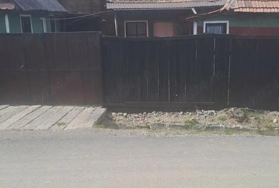 Casă cu Teren 700 Mp în Central - 6