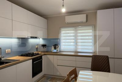 Apartament cu 3 camere decomandat, mobilat în Semicentral