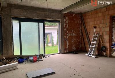 Casă individuală cu 4 camere cu Canalizare în Girocului - 3