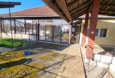 Casă individuală cu 8 camere cu Canalizare în Păulești - 20