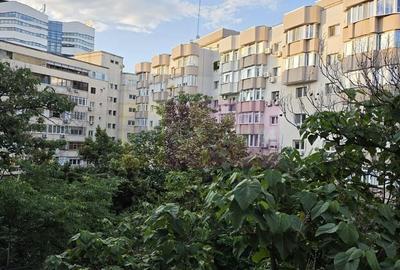 Garsonieră decomandată în Decebal - 12