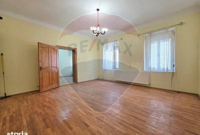 Apartament cu 2 camere în Central - 3