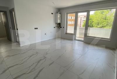Spațiu comercial, de 50 mp, în Central - 3