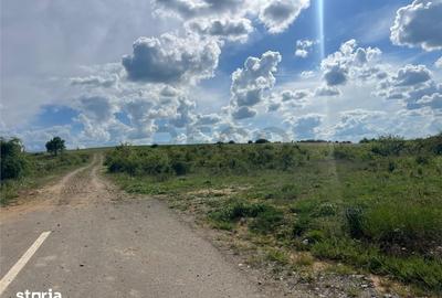 Teren de 945 mp, în Sânmartin - 4